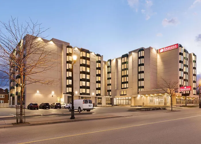 Ramada By Wyndham Niagara Falls Near The Falls