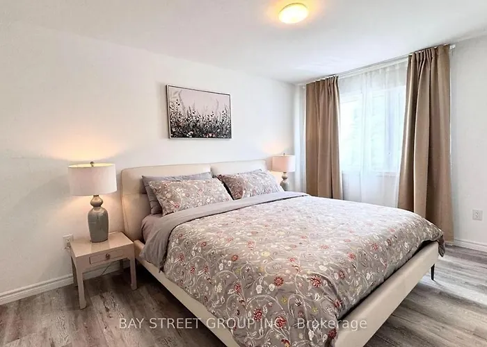 Bentley Commons Fallsview - Luxury 4 Bedroom 4 Bath Townhouse